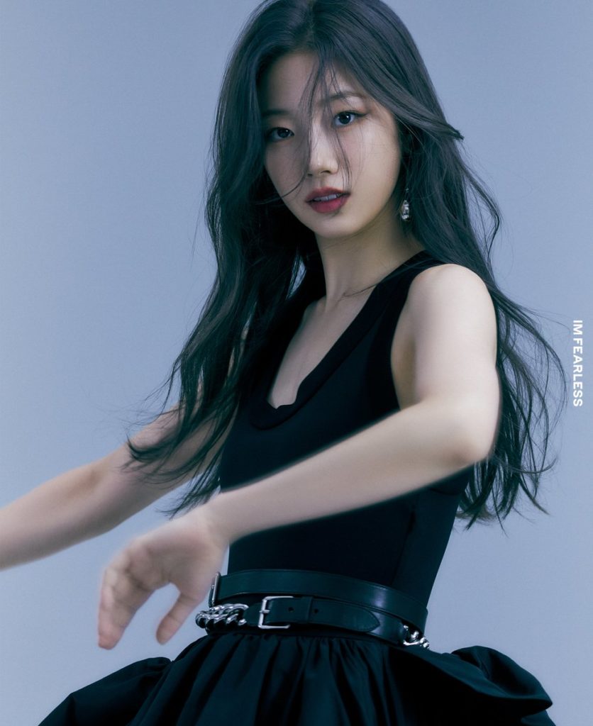 Photo teaser de Nakamura Kazuha, LE SSERAFIM