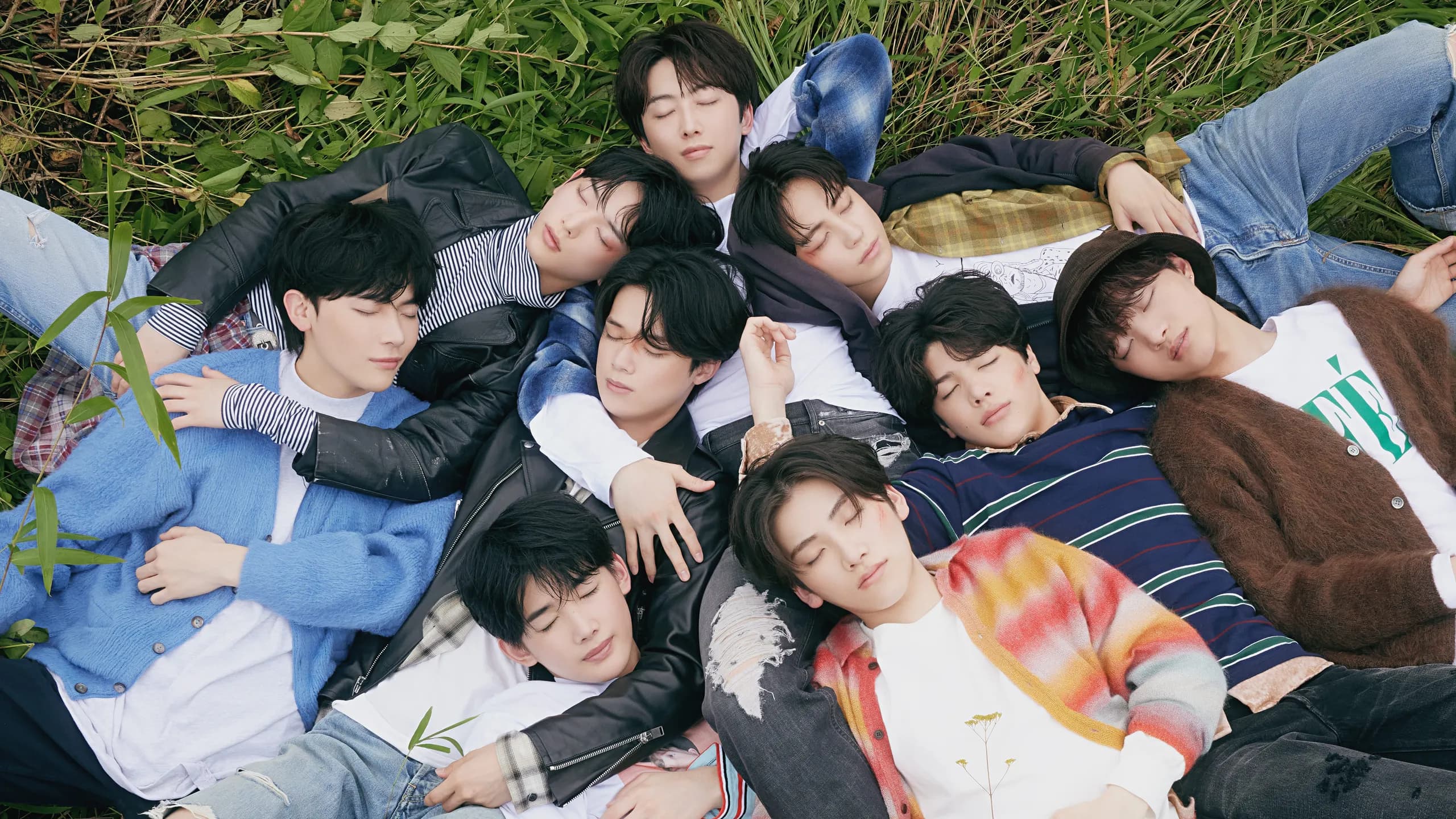 Les membres du groupe &TEAM